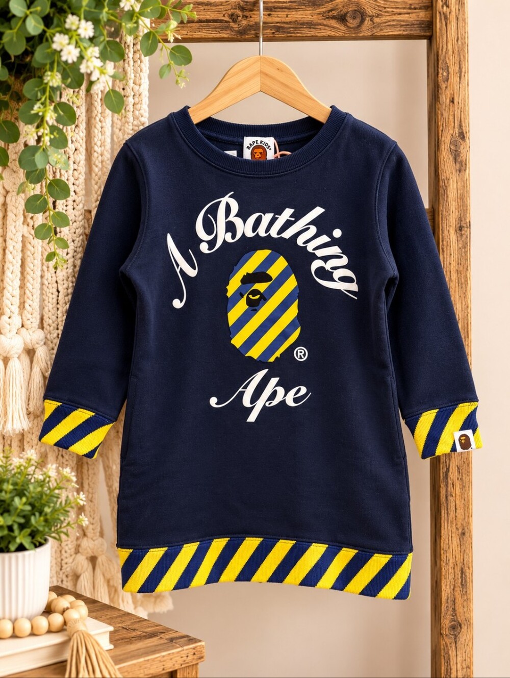 NWT BAPE Kids Bathing Ape Sweatshirt Size 100 1-2Y Navy Yellow Blue